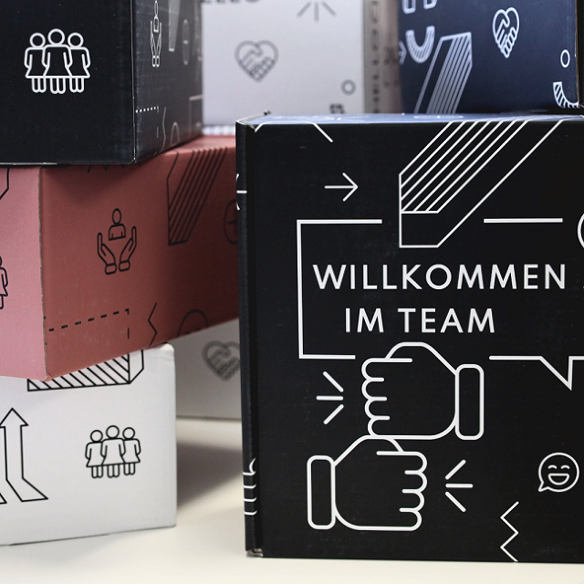 Unsere Willkommensbox für den Start neuer Mitarbeiter